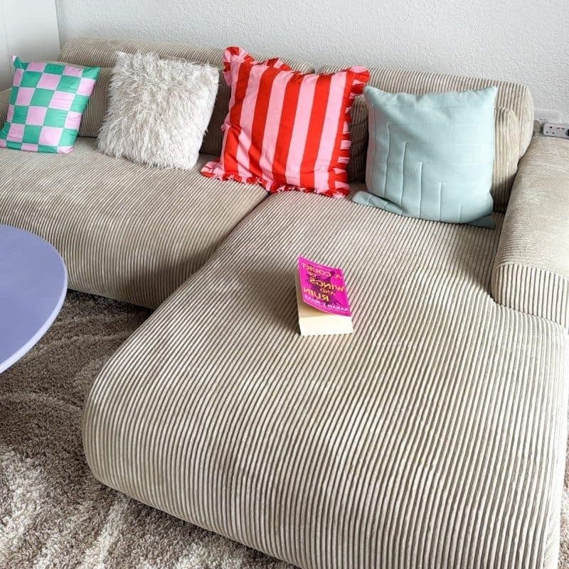 Image of the product Candy Right Corner Chaise, 241 cm